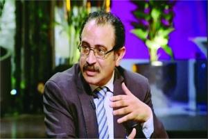 طارق فهمي: هجمات الحوثيين بالسعودية ساهمت في تعقيد مهمة المبعوث الأممي